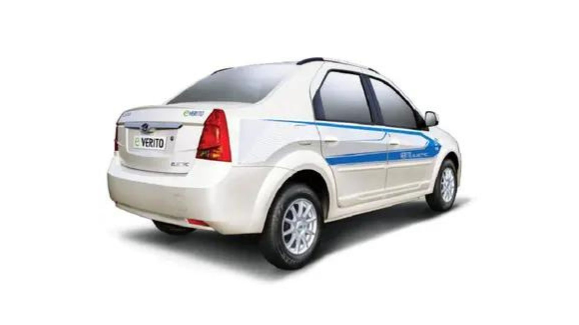 mahindra-e-verito-Rear-view