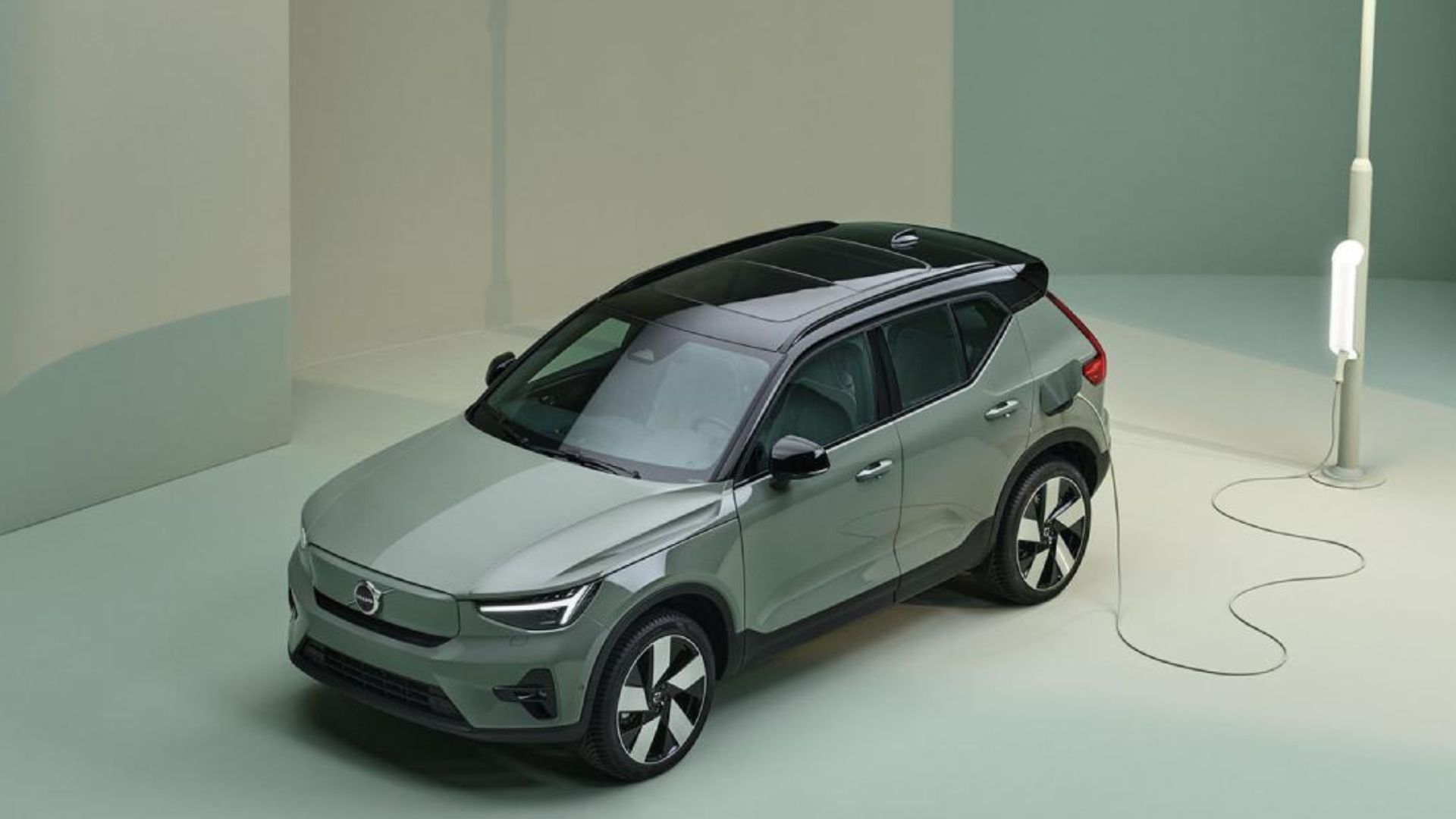 Volvo XC40 Recharge Specifications, Dimensions, Features Carbikearena