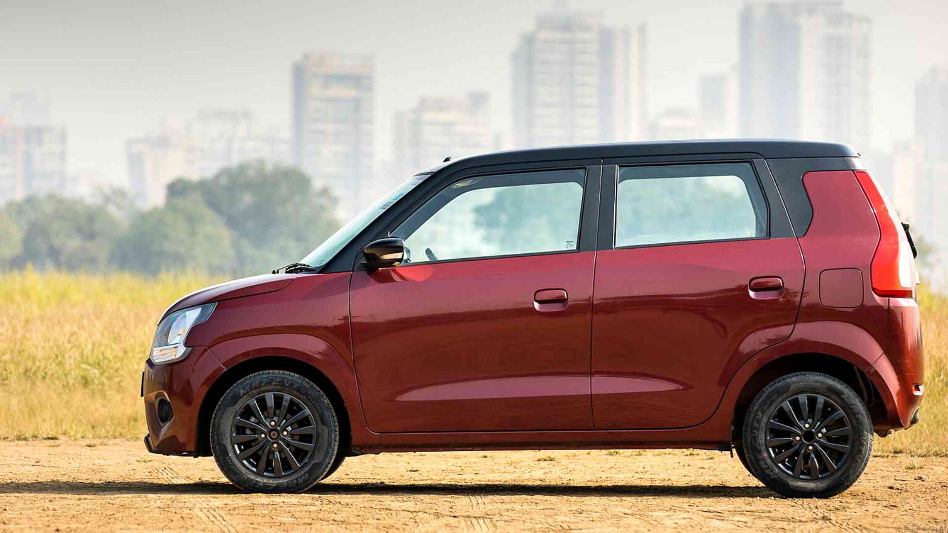 maruti wagon r electric left side view